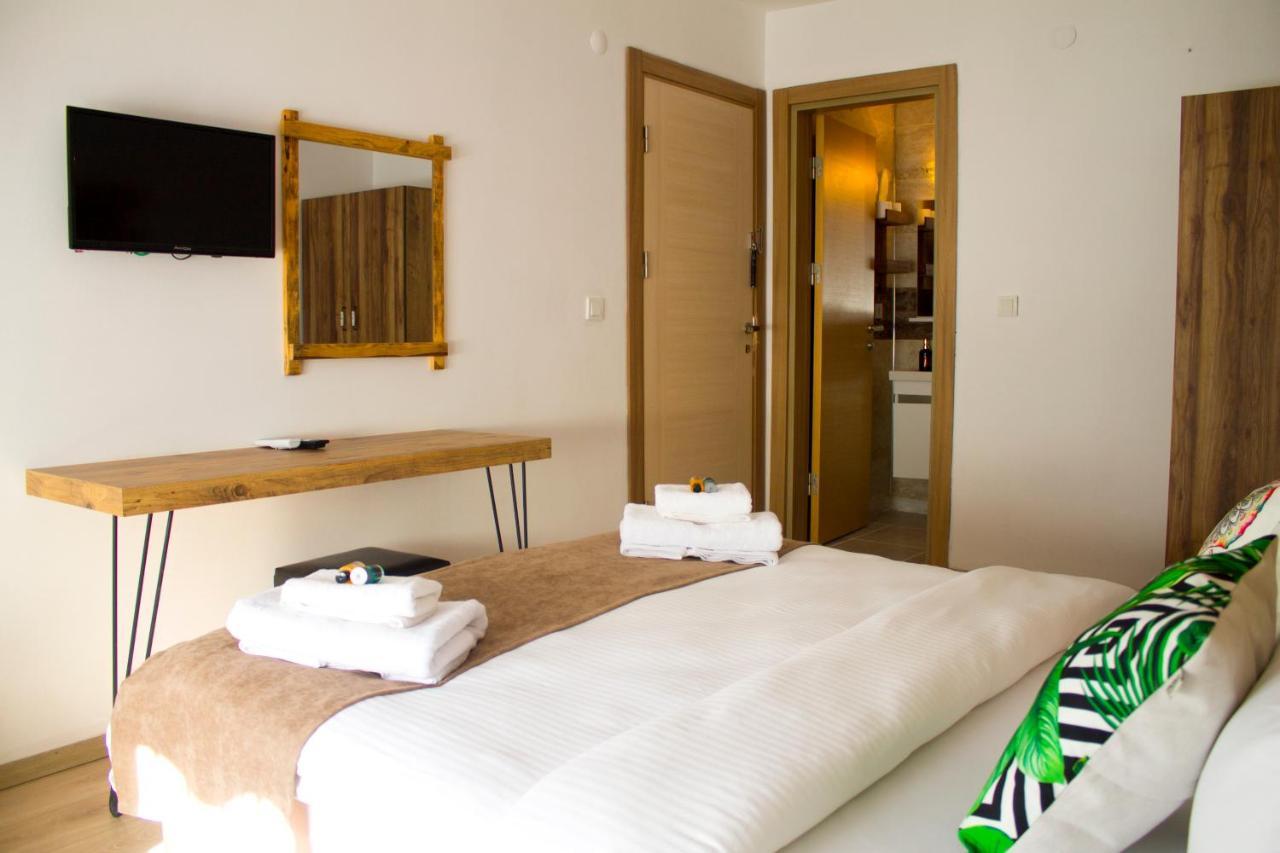 Lavinia Otel Кешме Экстерьер фото